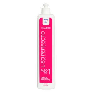 Mye Cosméticos Liso Perfecto Shampoo paso 1